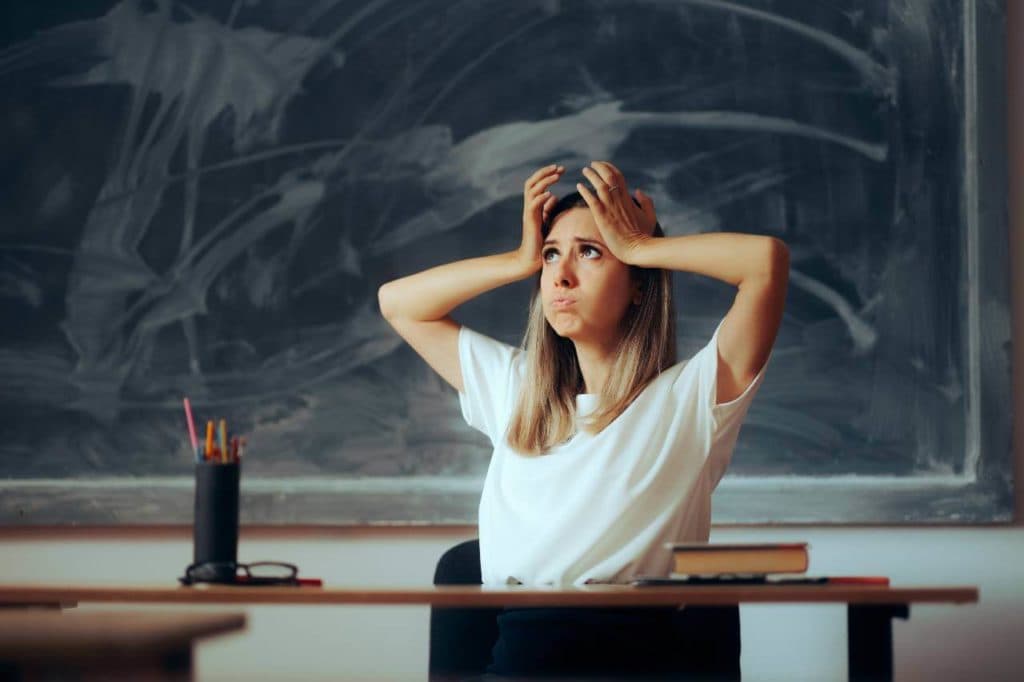 10 Common TEFL Teacher Mistakes (and How to Avoid Them)