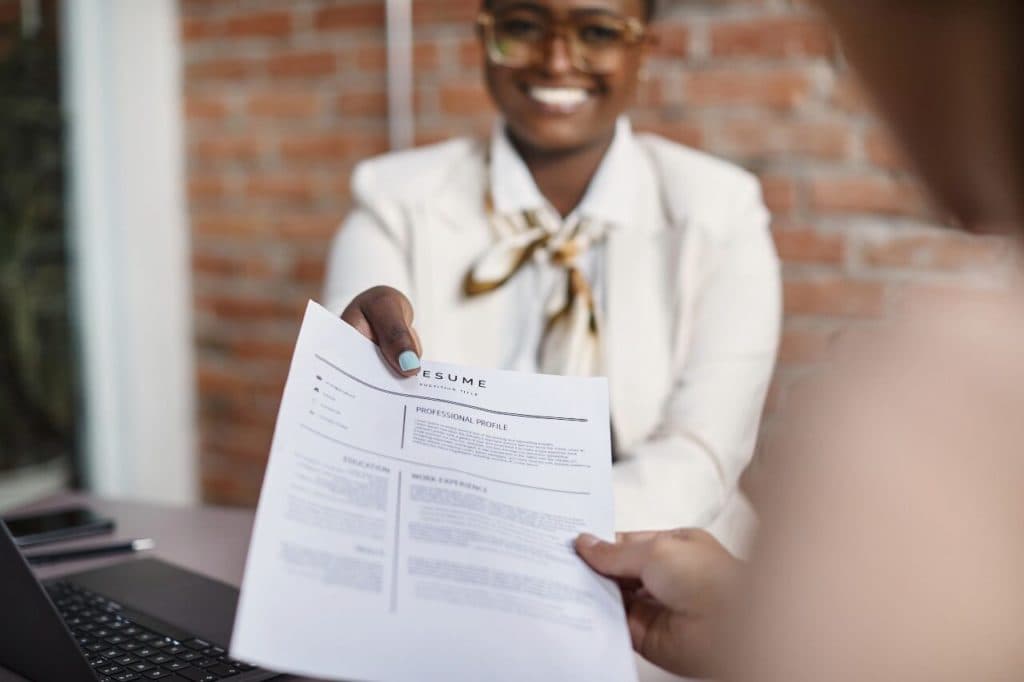 TEFL CV Mistakes (And How to Fix Them in 10 Minutes)